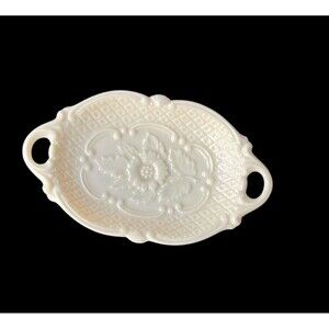 Vintage Lenox Trinket/soap Dish Ivory Made in USA 5.75 x 3.5 inches